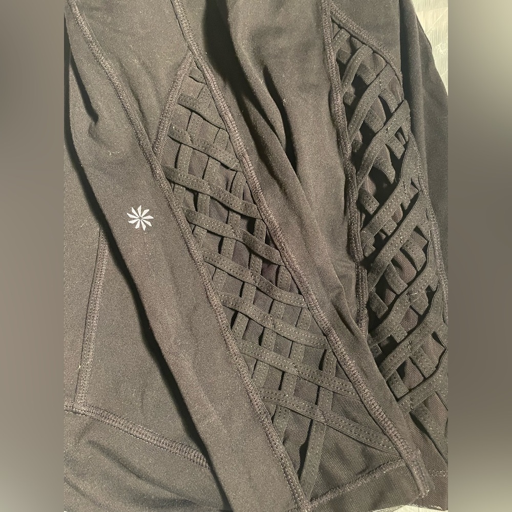 Athlete Girl size XL/14, blk ankle length leggings Lattice detail on lower leg